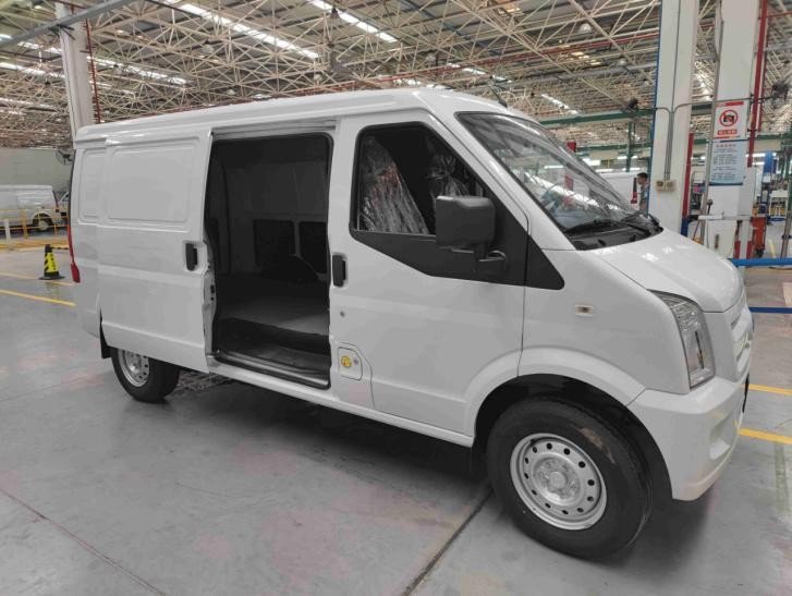 EC35 electric van export China - Shengyue Auto